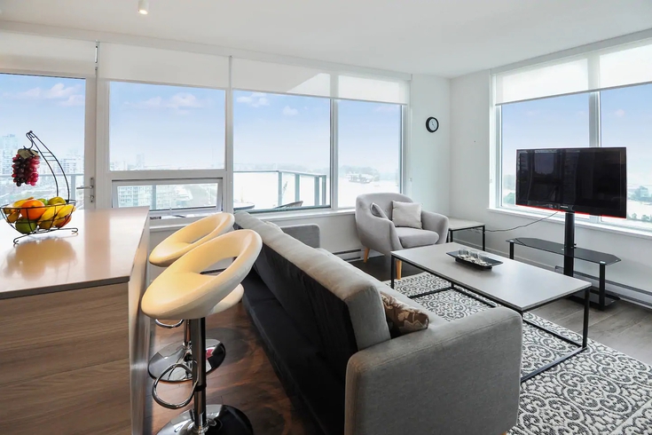 2 Bedroom Apartment For Rent At 908 Quayside Dr New Westminster